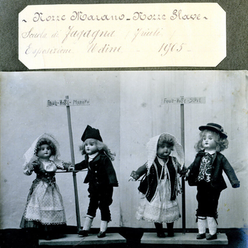 Nozze Marano, Nozze Slave. Scuola di Fagagna (Friuli). Esposizione Udine 1905. Coppie di sposi vestiti con costumi tradizionali. 